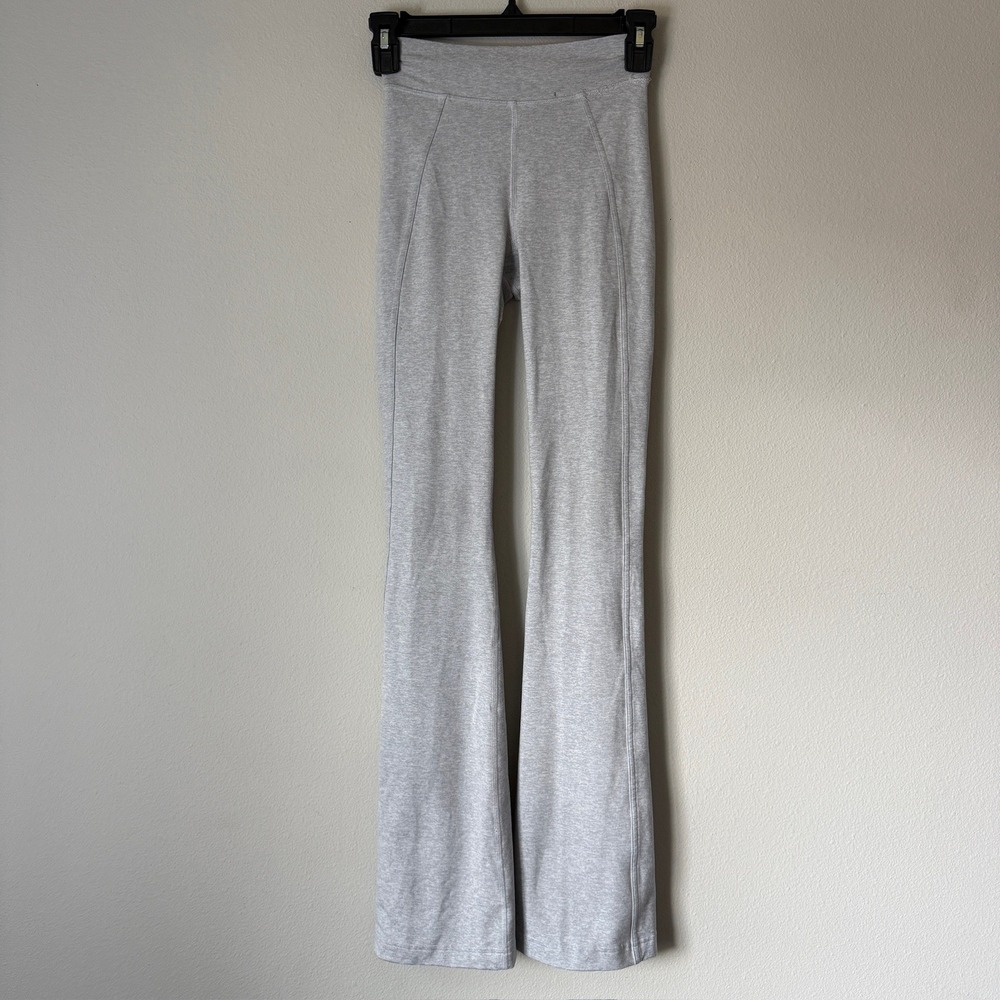 Lululemon Groove Super High-Rise Flared Pant Nulu Grey LW5GLUR Size 2
